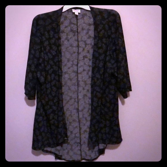 Lularoe Cardigan - Picture 1 of 3